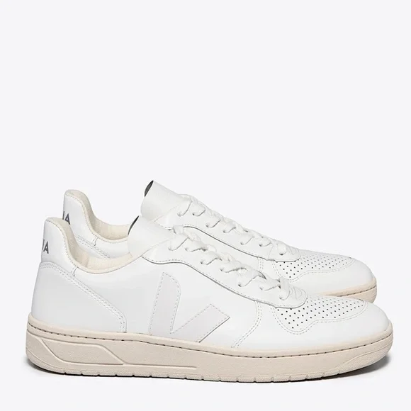 Veja x Free People V-12 White Leather Sneakers Casual Athletic size 8/39 - Picture 1 of 9